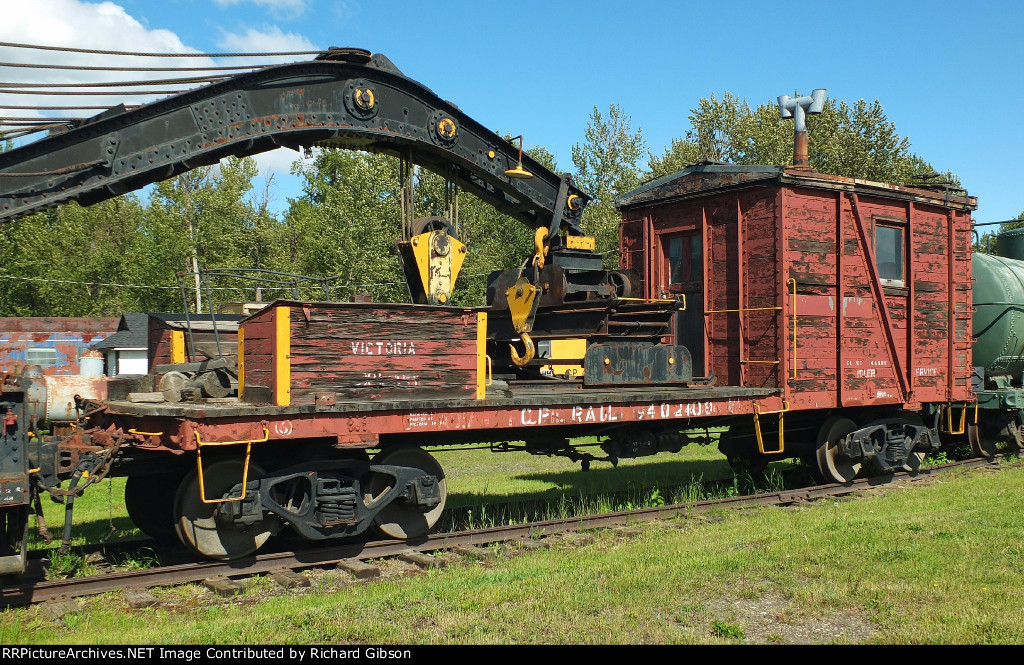 CP 402109 MOW Crane Boom Car